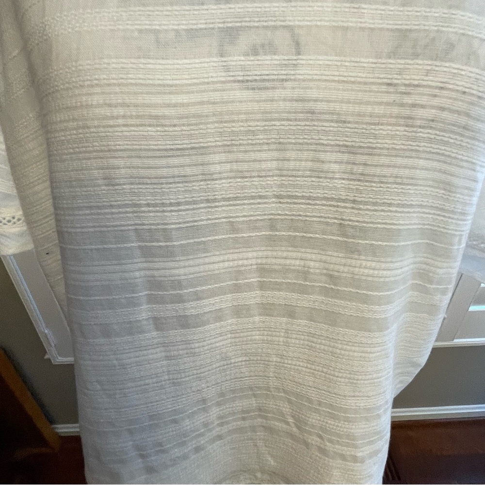 Caslon Women's white Short Sleeve Top - Picture 2 of 6